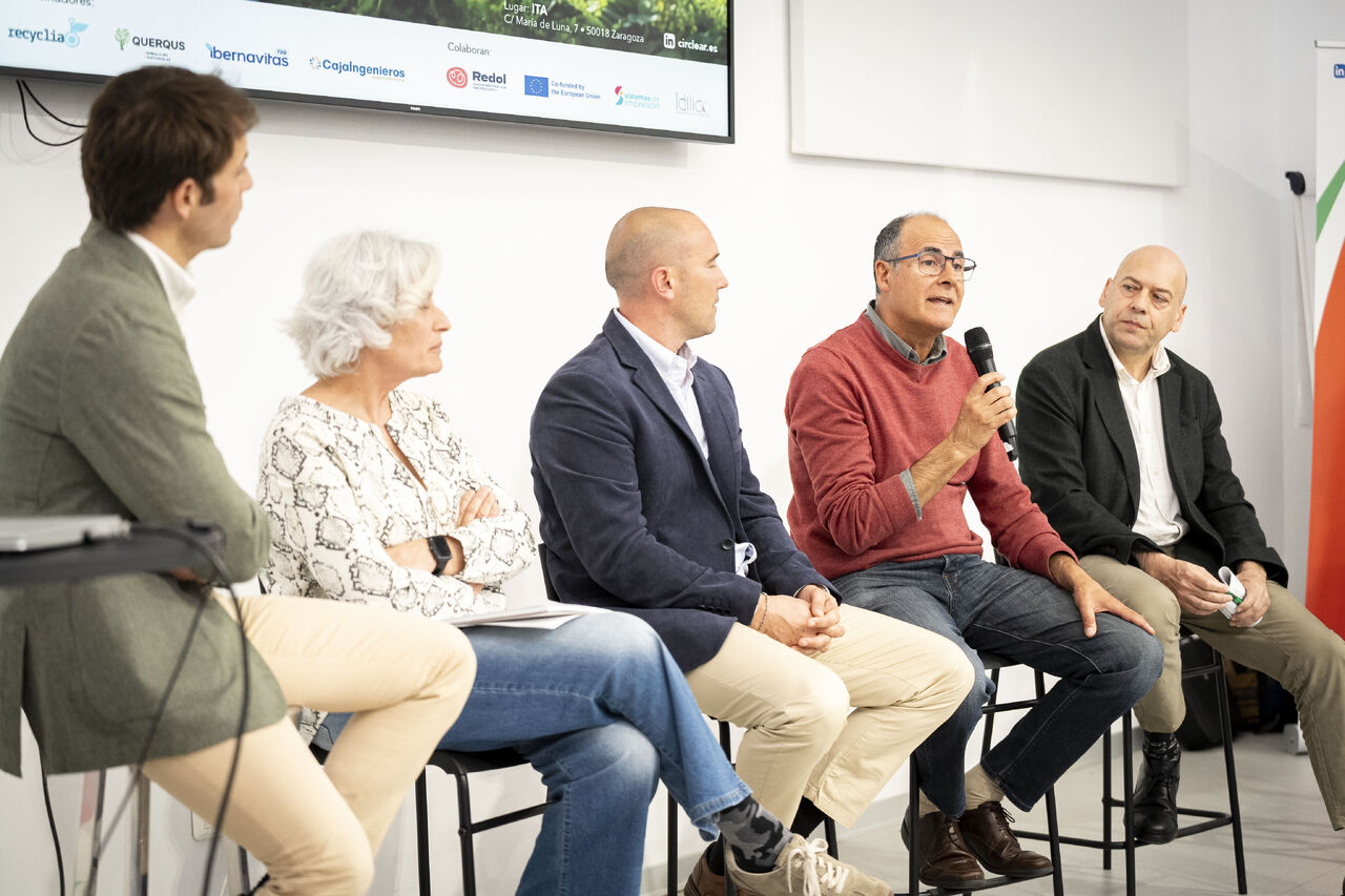 José Antonio Lahoz, CEO de AMB Impulsa® (AMB electrónica de Brescia, S.L.) participa en la  mesa sobre adaptación de la pyme a la normativa.
